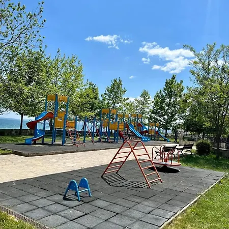 Luxurious With Sea View *