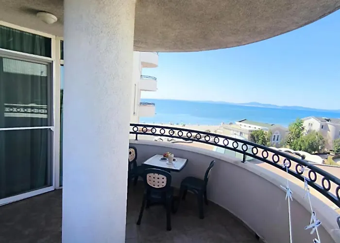 Luxurious With Sea View Lejlighed