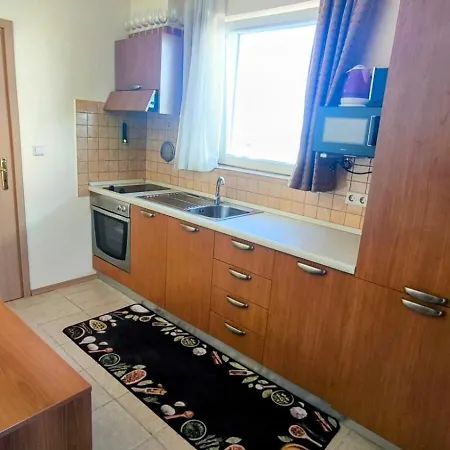 Family Luxurious With Sea View Апартаменты Поморие
