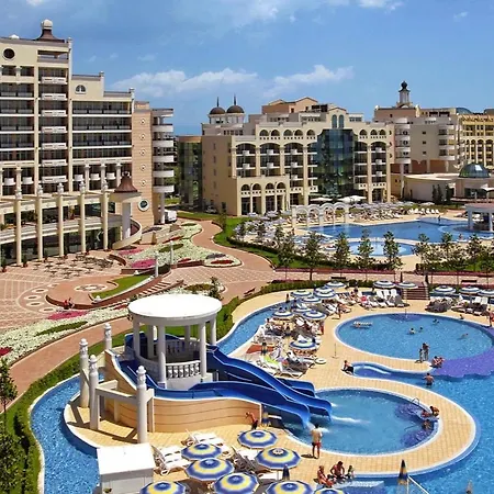 Апартаменты Family Luxurious With Sea View